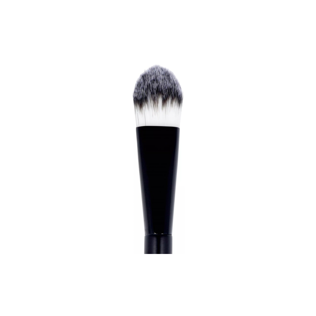 Foundation brush medium #402